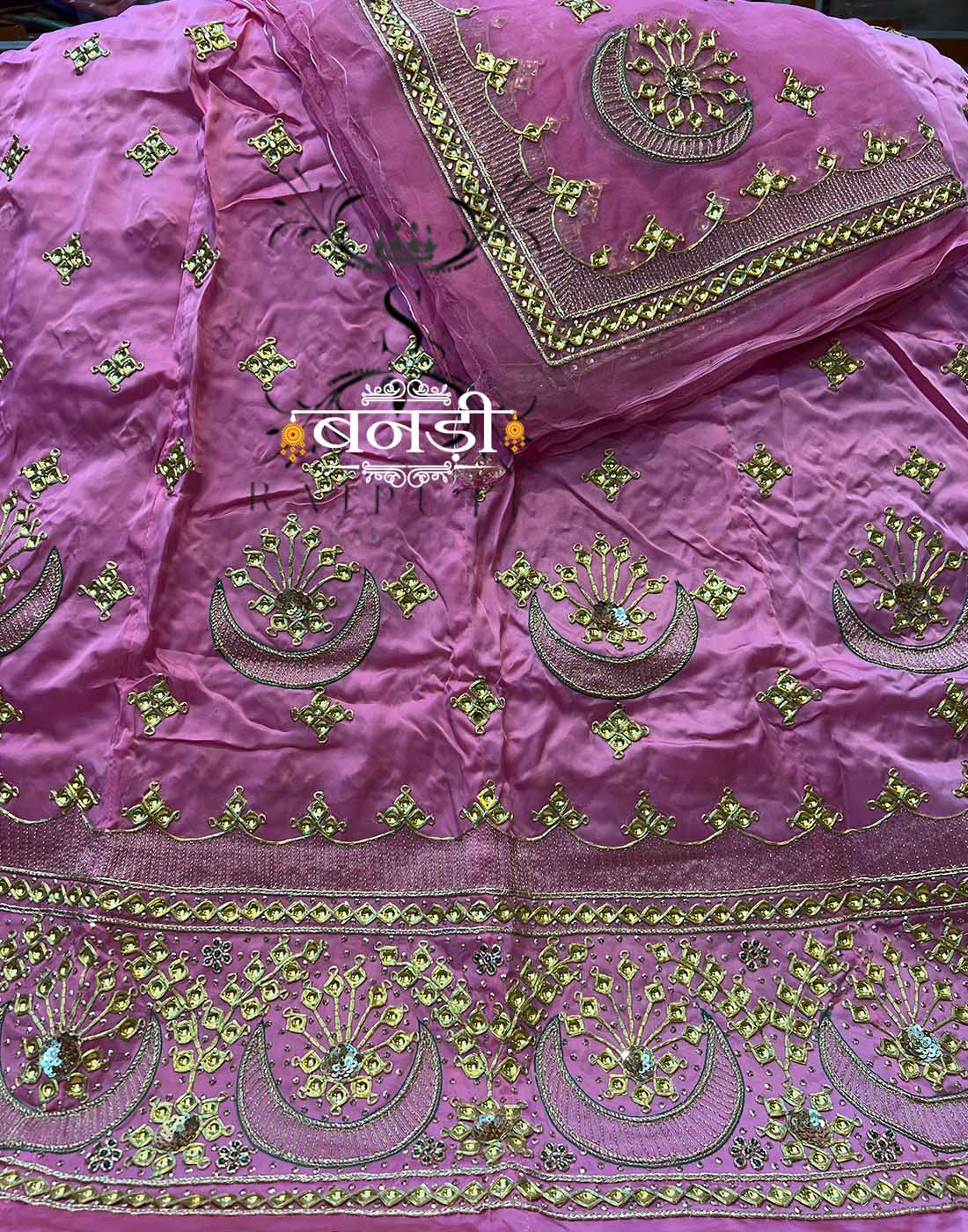 Heavy Bembar satin Poshak with Thakurji pure Odhna in Pink Color 