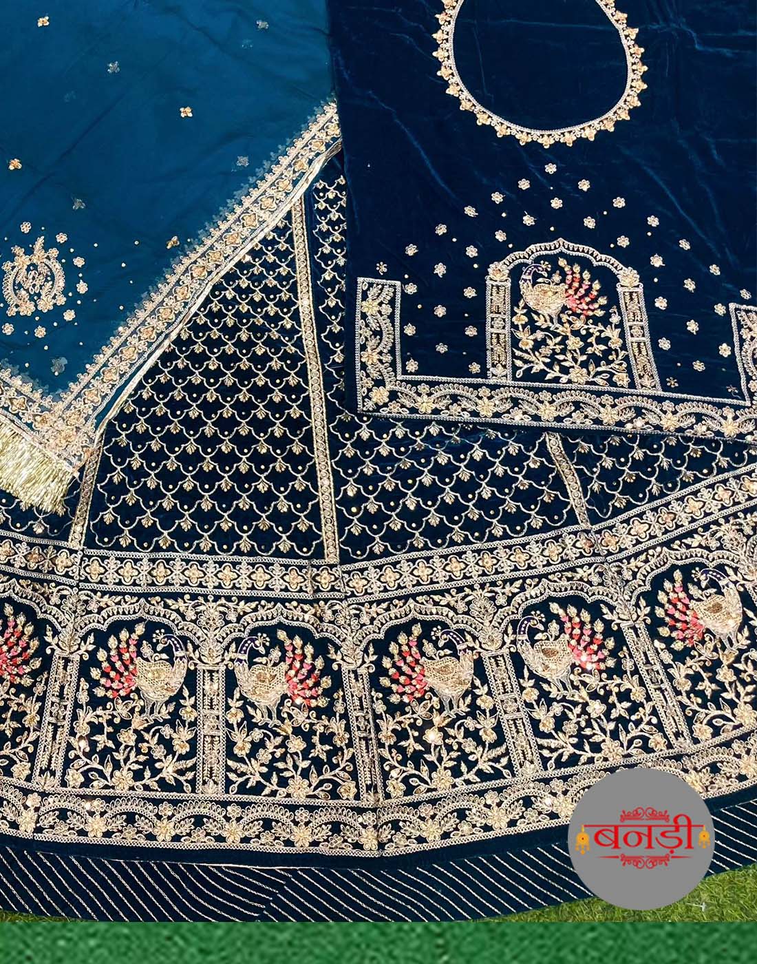 Velvet Poshak in Dark Blue Color with Hamrahi Pure Odhani