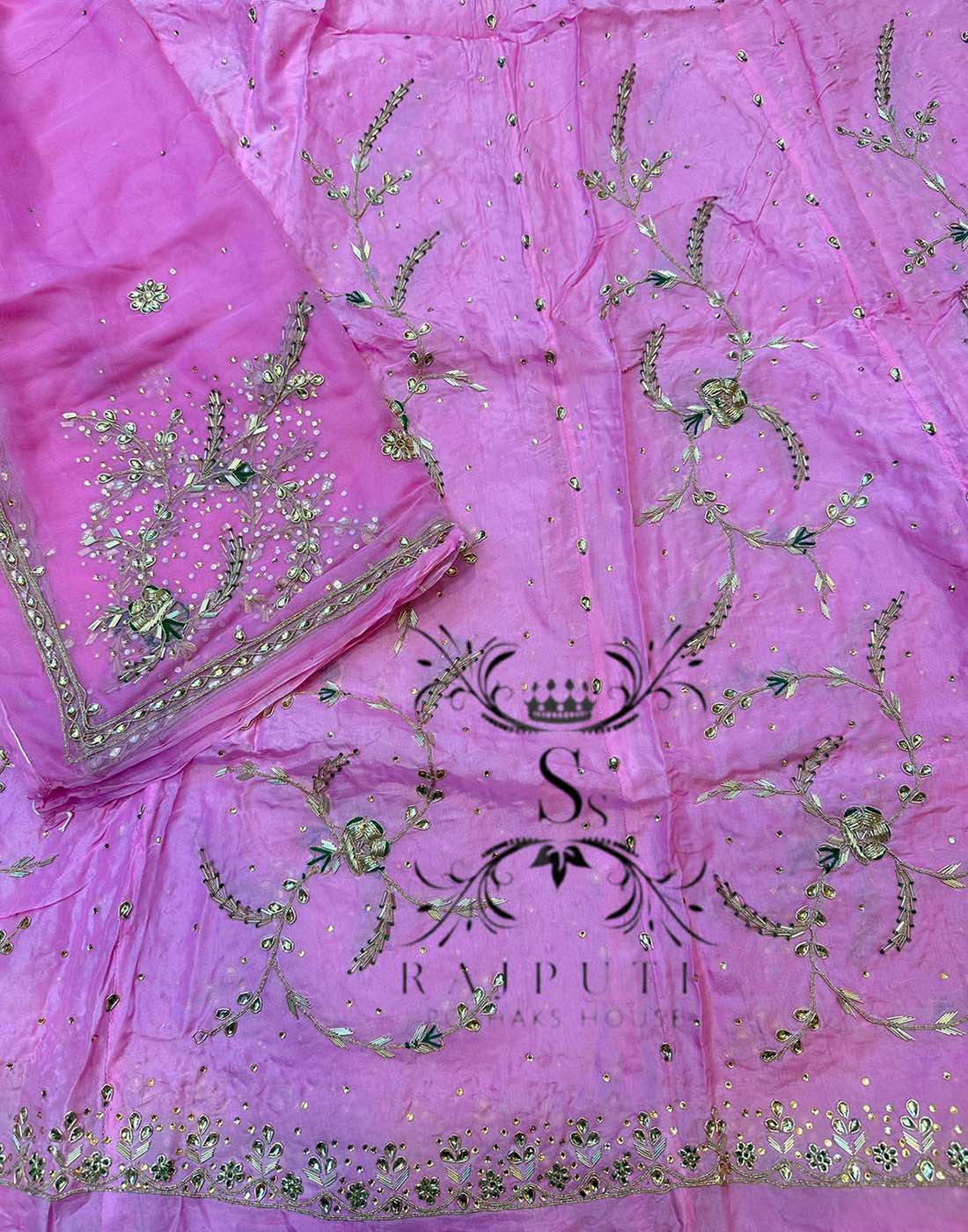 Chanderi Rajputi Dress, Odhani: Bandhej at Rs 450/piece in Kotputli | ID:  2851310768597