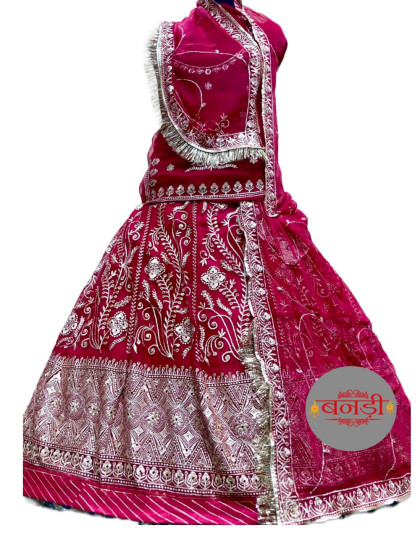 bindani poshak in cherry red color with chapat zari work